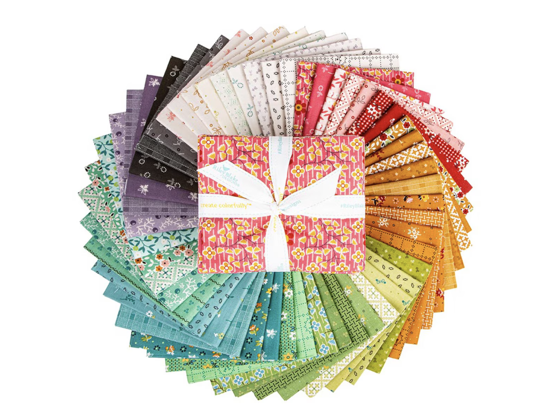 Gentler Times - Lori Holt Fat Quarter Bundle PRE-ORDER